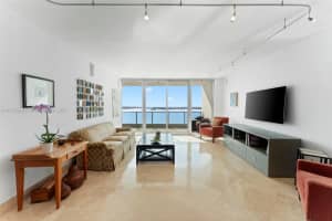 1331 Brickell Bay Dr 2807 Miami, FL 33131 - MLS#A11831089