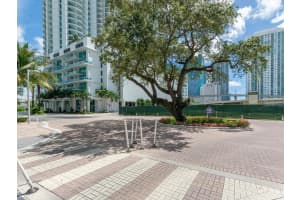 350 S Miami Ave APT 3302, Miami, FL 33130, - MLS#A11831155
