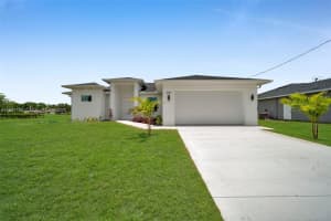 3706 16th St W, Lehigh Acres