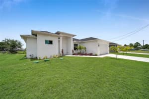 3706 16th St W, Lehigh Acres, FL 33971, - MLS#A11831156