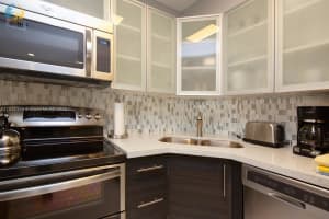 5225 Collins Ave APT 1404, Miami Beach, FL 33140, Sold 07/31/25