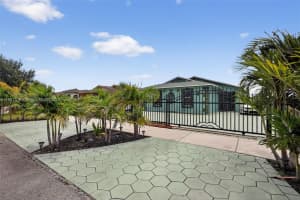 19415 Nw 33rd Ct Miami Gardens, FL 33056 - MLS#A11831216