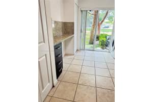 7900 NW 6th St APT 102, Pembroke Pines, FL 33024, - MLS#A11831234