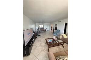 100 Bayview Dr 601 Sunny Isles Beach, FL 33160 - MLS#A11831274