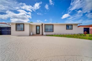 1315 W 79th St, Hialeah, FL 33014, Sold 08/22/25