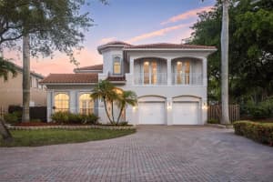 11388 Nw 68th St, Doral