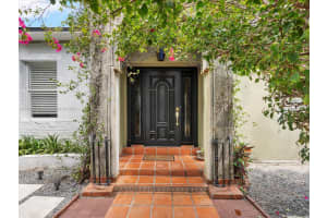 2700 SW 4th Ave, Miami, FL 33129, - MLS#A11831376