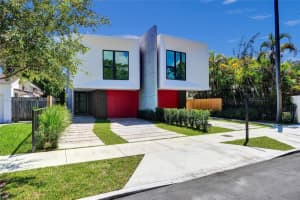 3645 Sw 1st Ave, Miami