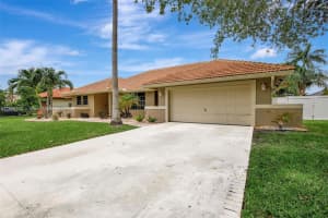 1600 SW 52nd Way, Plantation, FL 33317, - MLS#A11831440