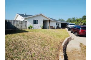 2575 Indian Hills Ct, Titusville