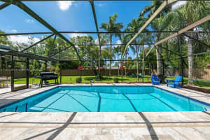 9720 SW 140th St, Miami, FL 33176 - MLS#A11831504
