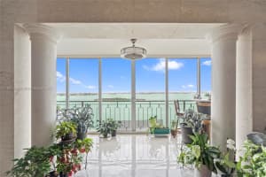 11111 Biscayne Blvd 21b, Miami