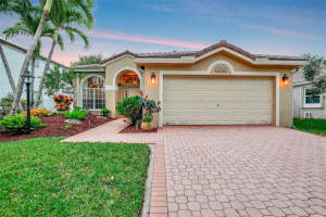 14284 NW 22nd St, Pembroke Pines, FL 33028, Sold 08/08/25