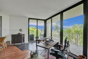 2000 Towerside Terrace APT 604, Miami, FL 33138, - MLS#A11831588