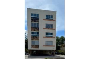 1020 94th St 202, Bay Harbor Islands