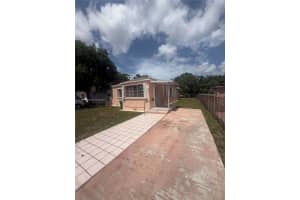 511 Nw 33rd Ave, Miami