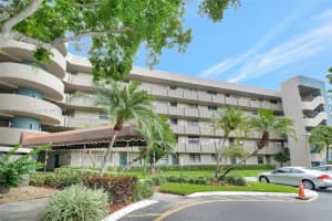 1001 Colony Point Cir APT 220, Pembroke Pines, FL 33026, Sold 08/21/25