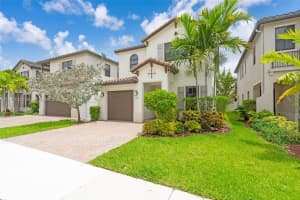 3274 W 96th Pl Hialeah, FL 33018 - MLS#A11831703