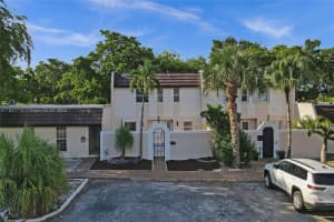 7310 Miami Lakeway S, Hialeah, FL 33014, - MLS#A11831713