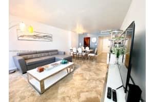 100 Lincoln Rd 608, Miami Beach