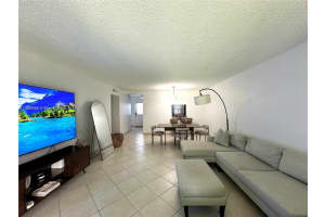 620 NE 12th Ave APT 102, Hallandale Beach, FL 33009, - MLS#A11831757