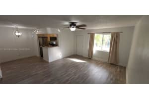 3061 NE 49th St APT 10, Fort Lauderdale, FL 33308, - MLS#A11831766