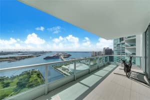900 Biscayne Blvd 5004, Miami