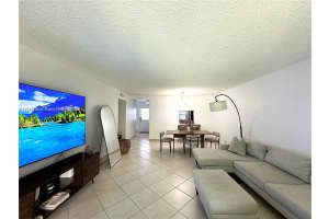 620 NE 12th Ave APT 102, Hallandale Beach, FL 33009, - MLS#A11831796