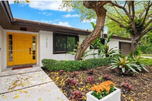 17605 SW 86th Ave, Palmetto Bay, FL 33157, - MLS#A11831809
