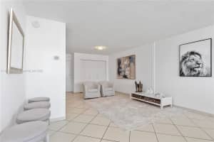 6770 Indian Creek Dr APT 7A, Miami Beach, FL 33141, - MLS#A11831818