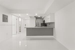 4720 NW 102nd Ave Apt 108-21, Doral, FL 33178, - MLS#A11831851