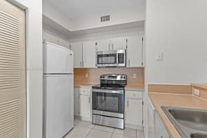 7330 NW 114th Ave Apt 307-5, Doral, FL 33178, - MLS#A11831885