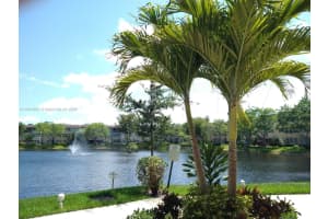 5102 Nw 36th St 406, Lauderdale Lakes