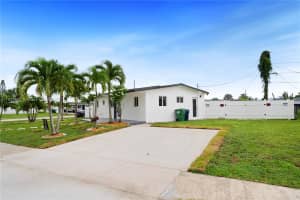 14621 Sw 106th Ave Miami, FL 33176 - MLS#A11831993