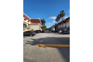 , Pinecrest
