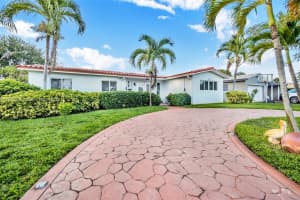 5207 Hayes St Hollywood, FL 33021 - MLS#A11832029