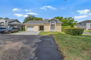 10016 Nw 51st Ter Doral, FL 33178 - MLS#A11832077