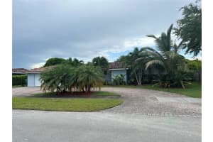 8821 SW 87th St, Miami, FL 33173, Sold 08/25/25
