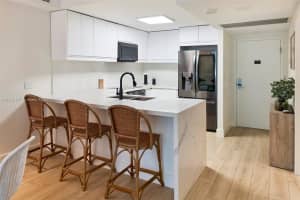 2301 Collins Ave APT 329, Miami Beach, FL 33139, - MLS#A11832167