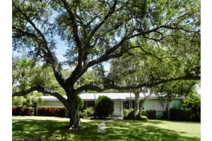 8225 SW 97th St, Miami, FL 33156, Sold 09/04/25