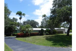8225 SW 97th St, Miami, FL 33156, Sold 09/04/25