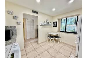 318 Lakeview Dr APT 203, Weston, FL 33326, - MLS#A11832172