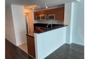 253 Ne 2nd St 2806, Miami