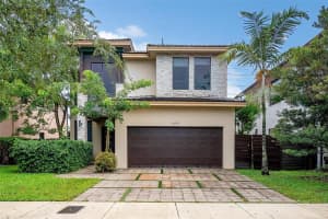 16175 Sw 136th Ter, Miami