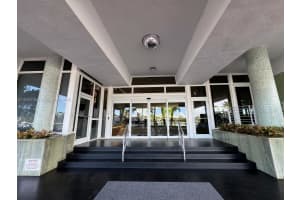 4747 Collins Ave APT 502, Miami Beach, FL 33140, - MLS#A11832215