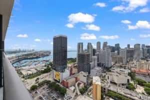 159 Ne 6th St 3512, Miami