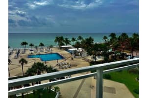 2030 S Ocean Dr 414, Hallandale Beach