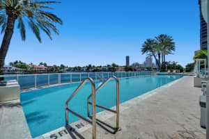 20201 E Country Club Dr APT 2203, Aventura, FL 33180, Sold 09/08/25