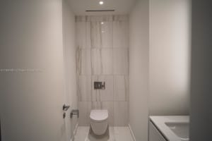 300 Biscayne Blvd Way 3009 Miami, FL 33131 - MLS#A11832361