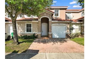27463 Sw 137th Ct 27364, Homestead